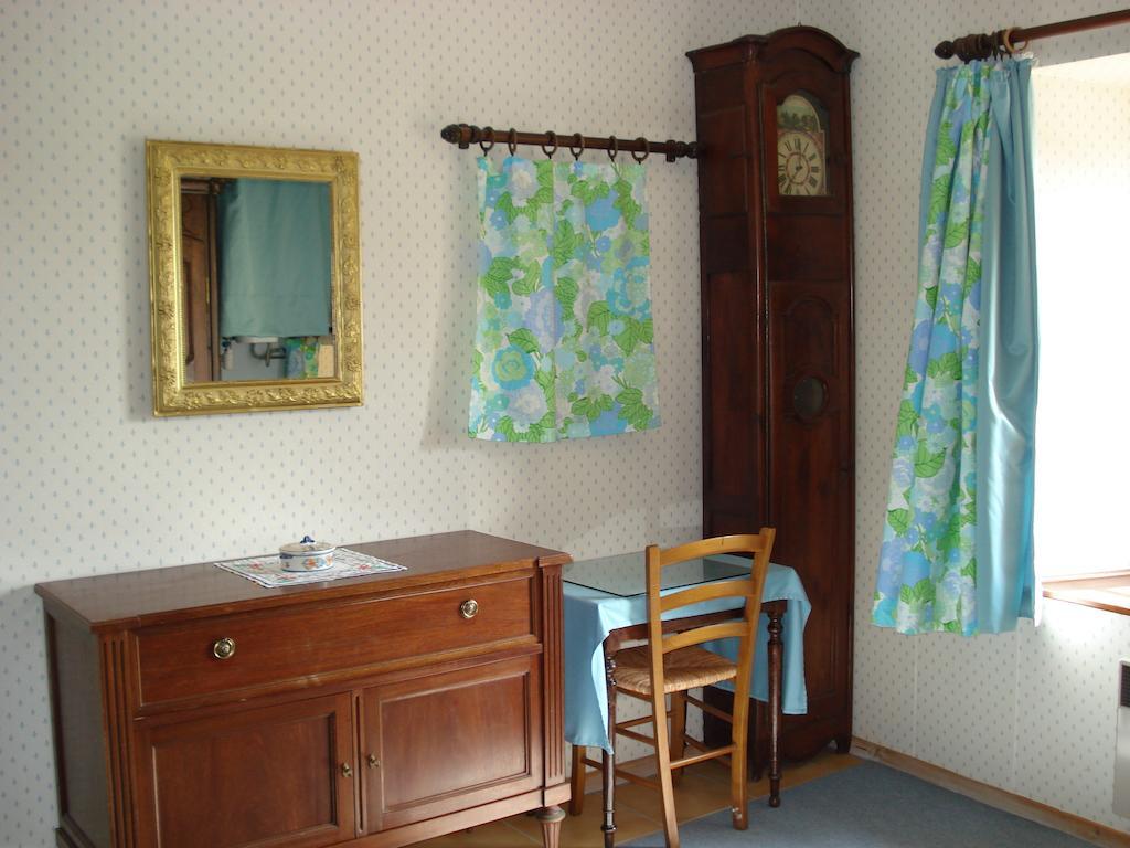 Gite De Cohignac Berric Kamer foto
